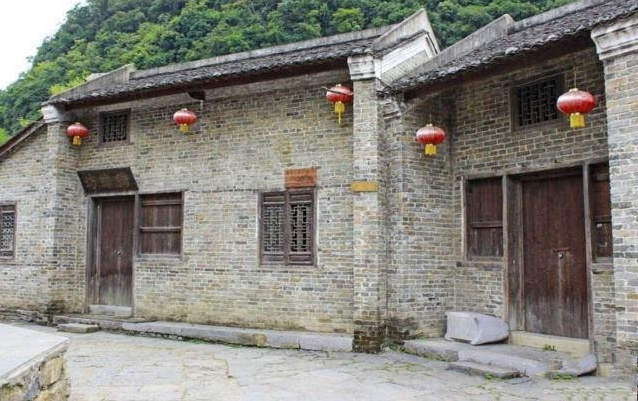 農村宅基地房屋可以賣給外村的人嗎?